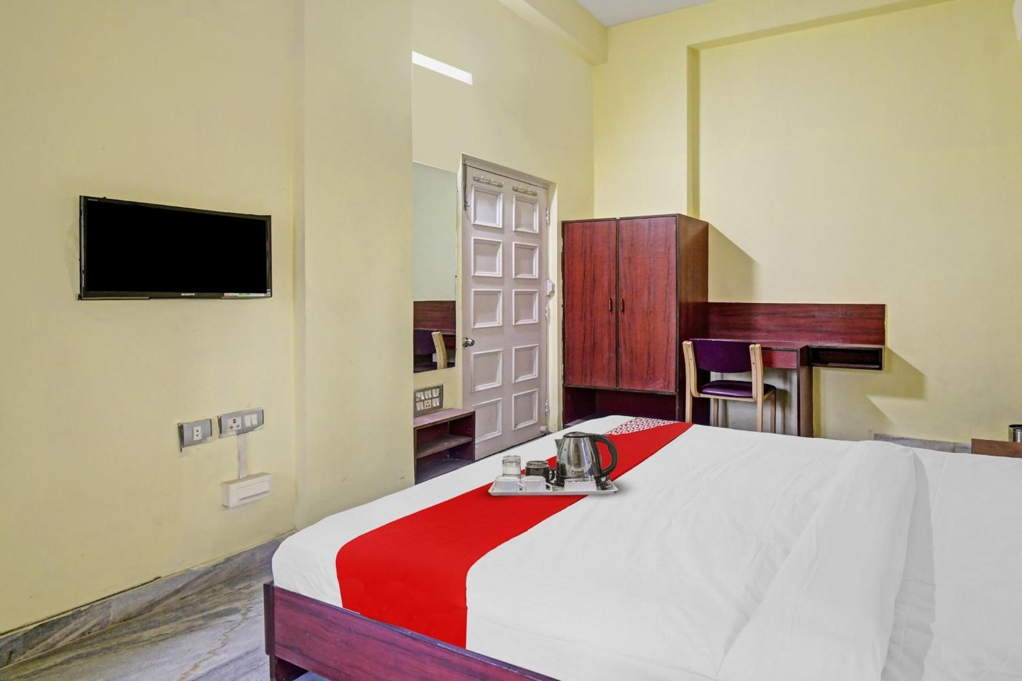 Hotel O R A Homestay Near Acropolis Mall Calcutta  Esterno foto