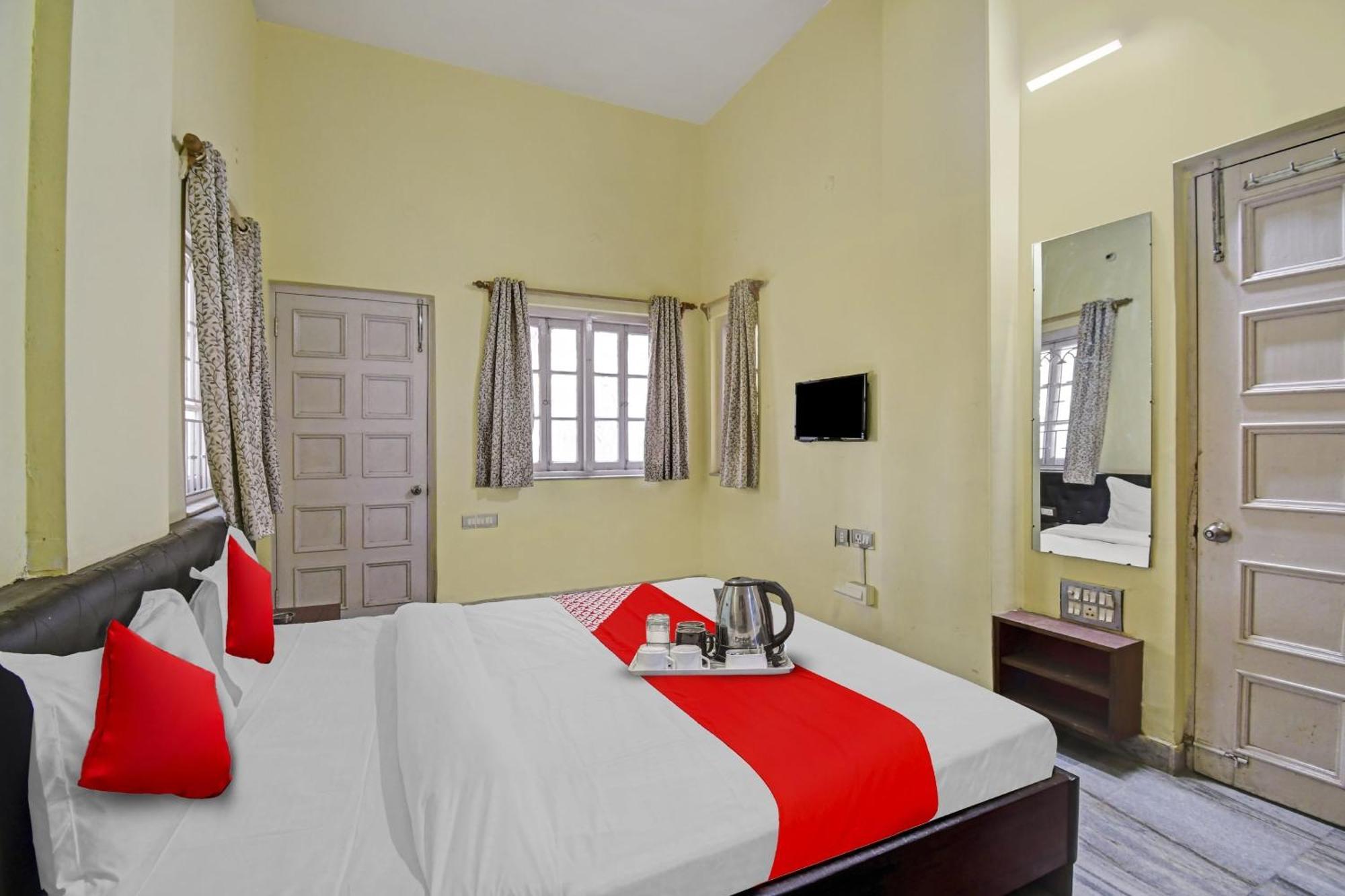 Hotel O R A Homestay Near Acropolis Mall Calcutta  Esterno foto