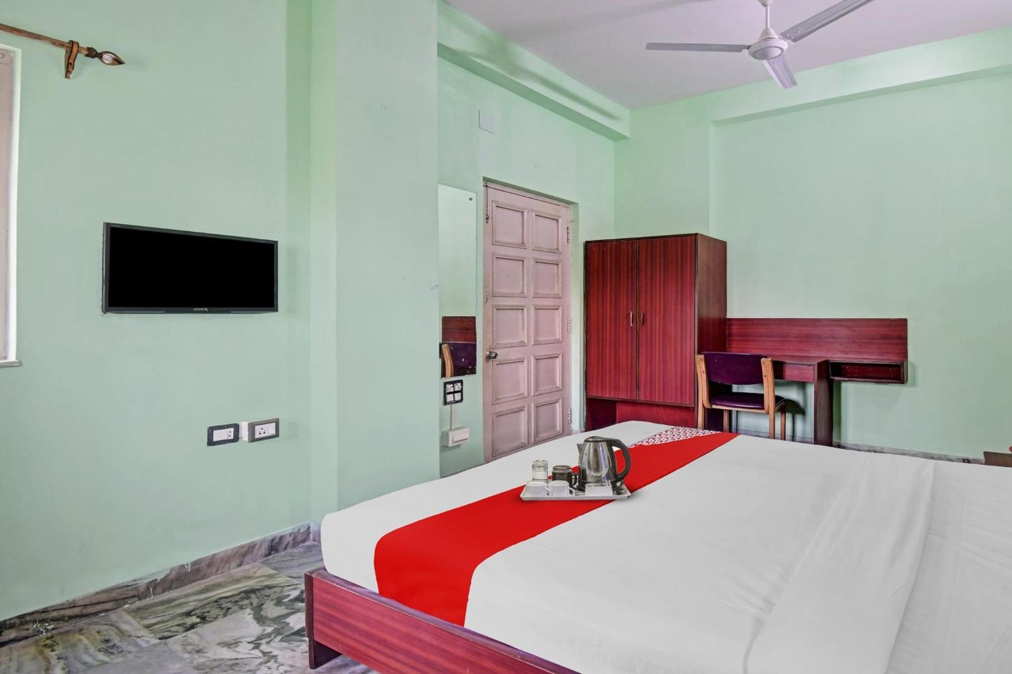 Hotel O R A Homestay Near Acropolis Mall Calcutta  Esterno foto