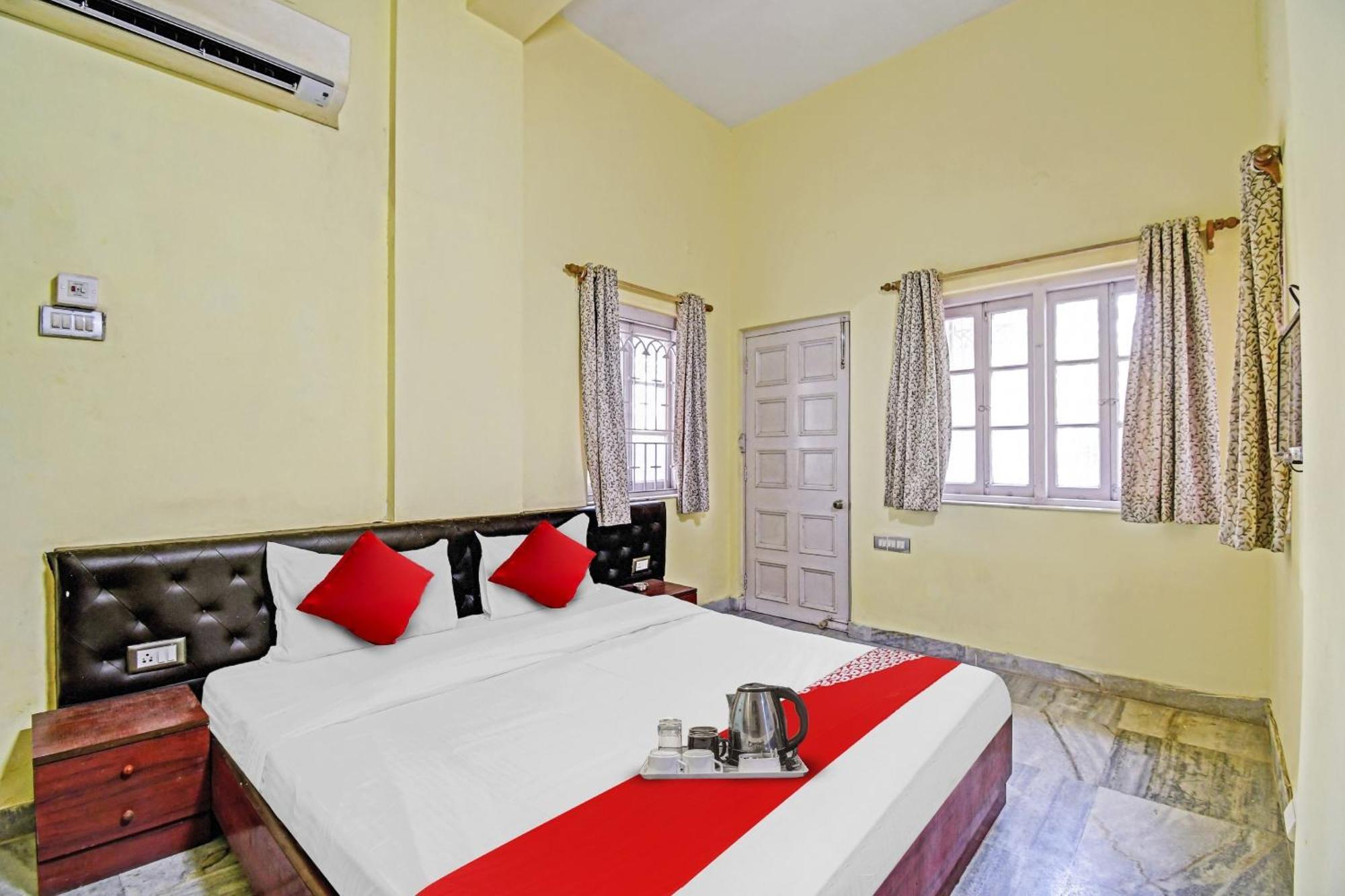 Hotel O R A Homestay Near Acropolis Mall Calcutta  Esterno foto